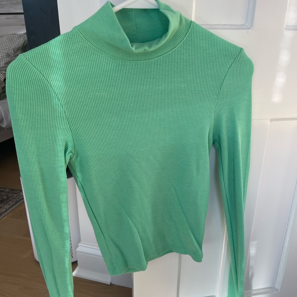 American eagle turtle neck waffle knit top
